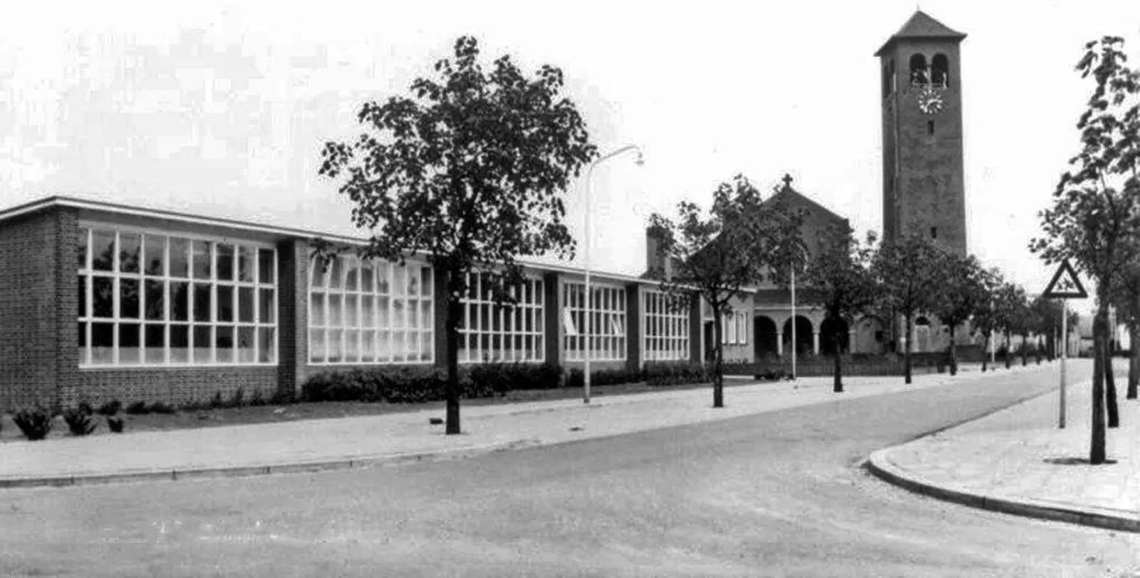 Nieuwe school in de Hoenderstraat